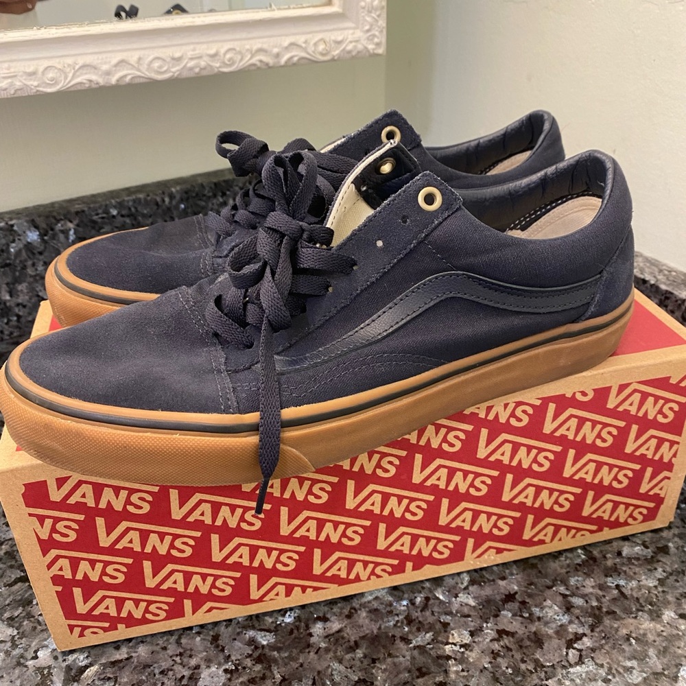 Blue vans skate shoes size10